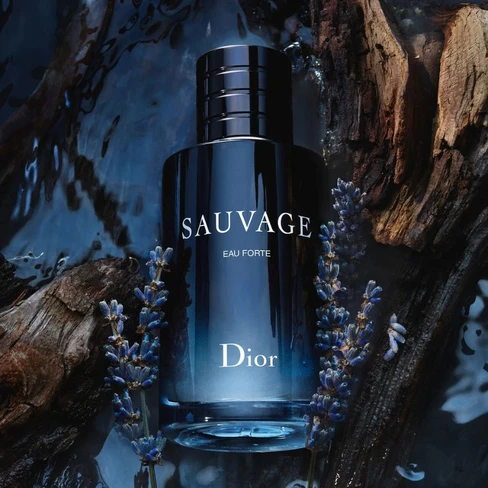 CHRISTIAN DIOR SAUVAGE EAU FORTE PARFUM 100ML