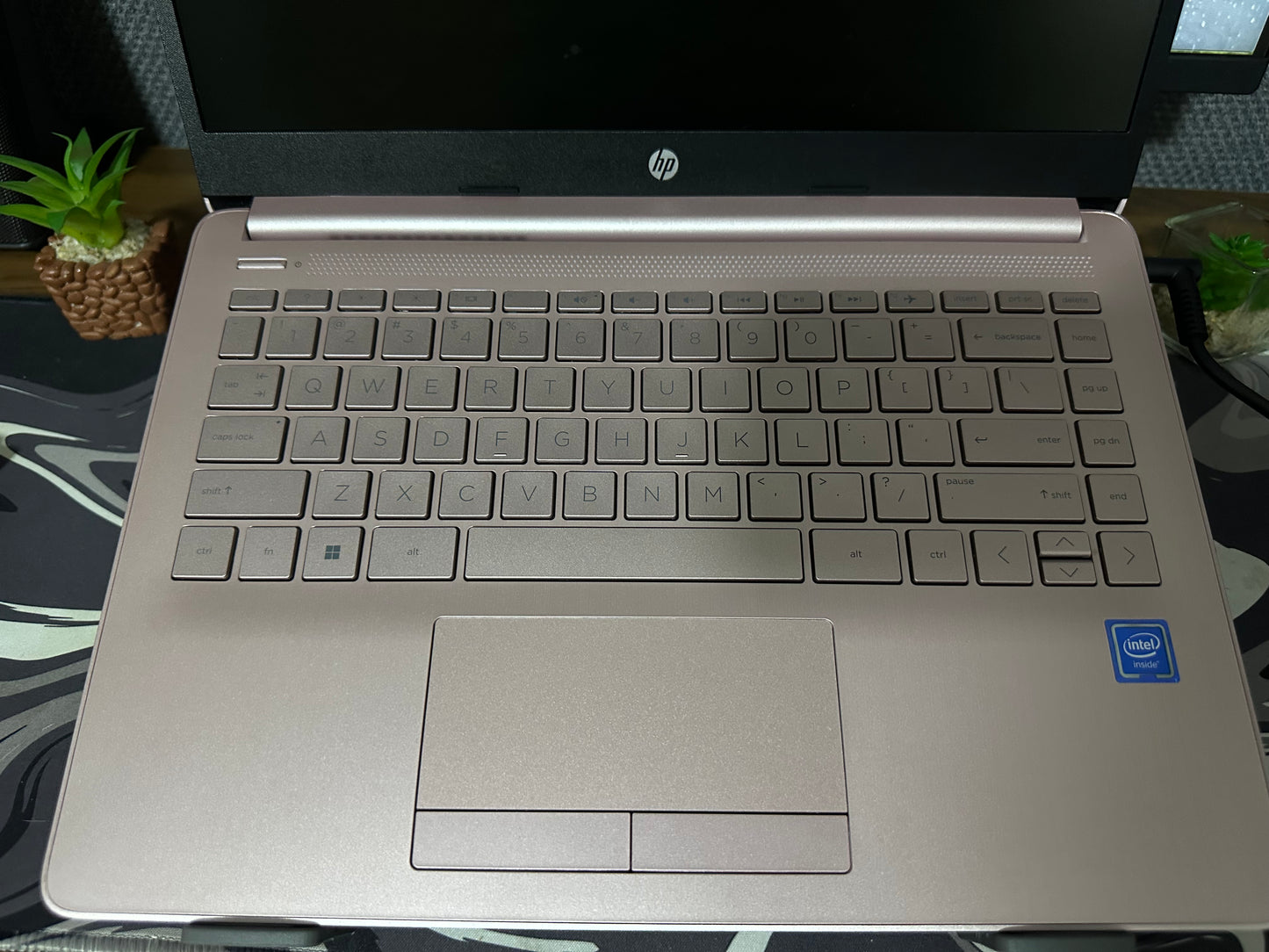 HP Laptop 14-cf